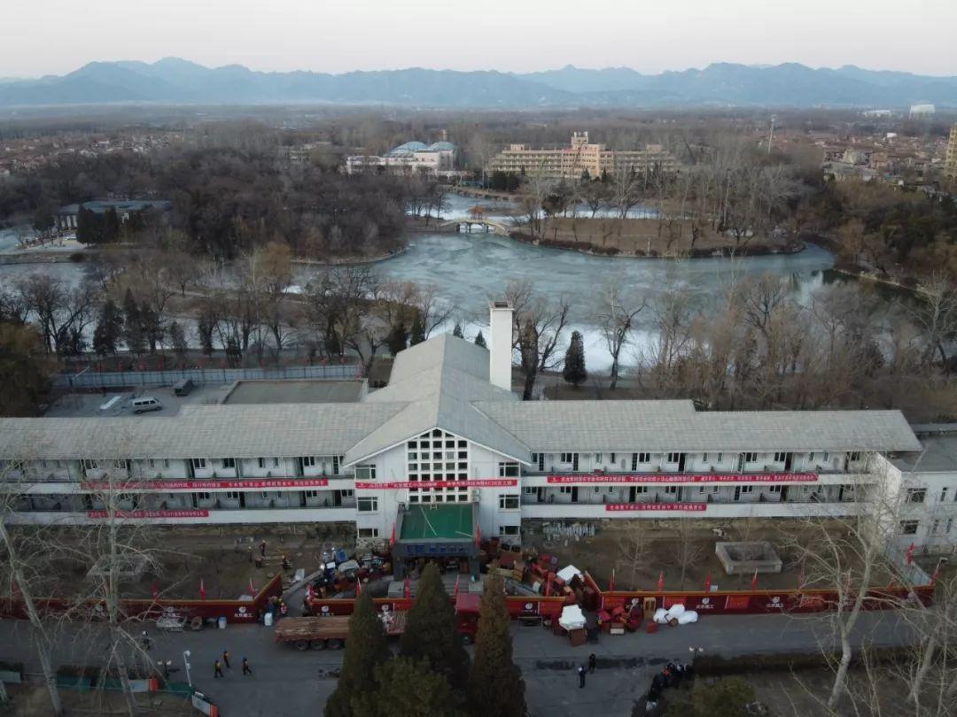 记者探访北京小汤山定点医院：一天可供3顿正餐2顿夜宵 智能机器人消毒、送货_央广网
