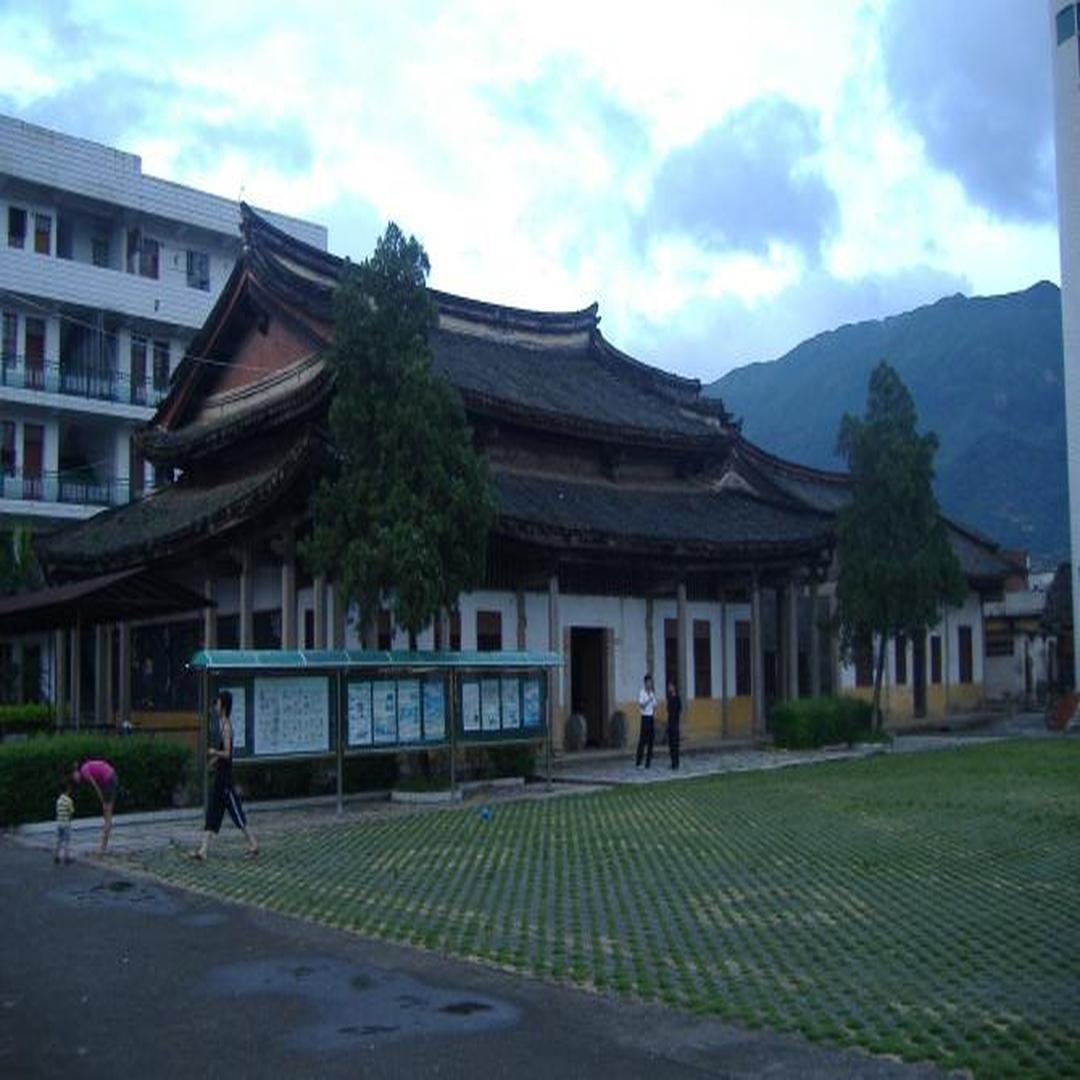 平和二中孔子庙