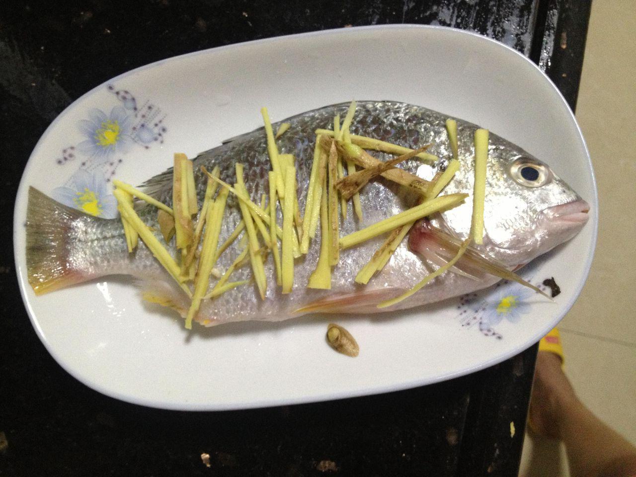 煎黄脚立鱼怎么做_煎黄脚立鱼的做法_豆果美食