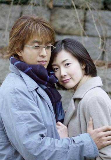 中韩两国1992年8月24日正式建交,1993年韩国电视剧《嫉妒》在中央电视